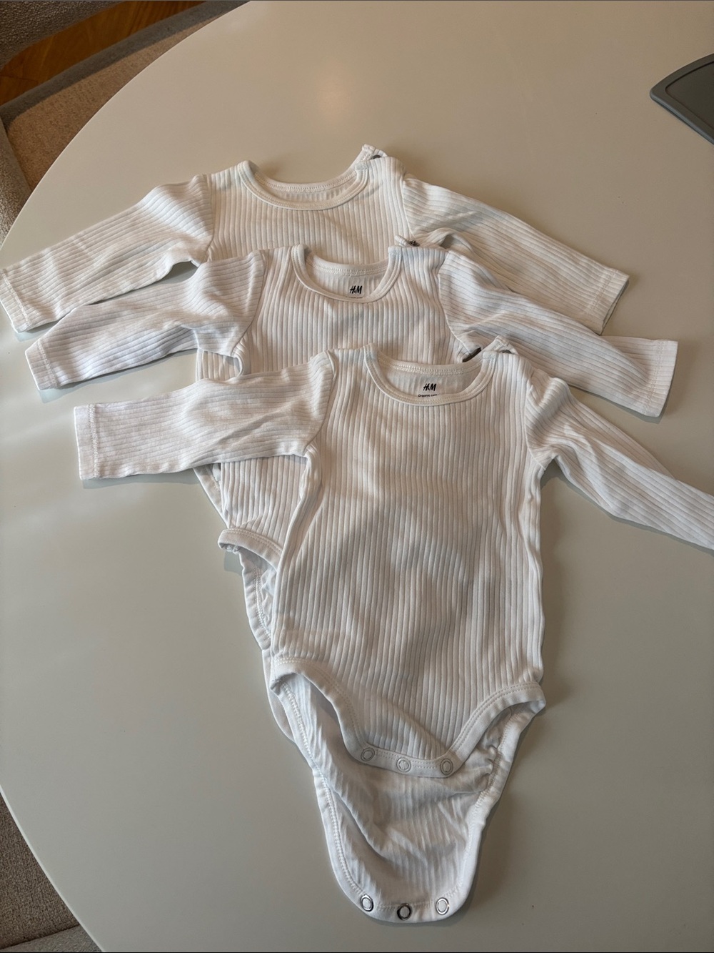 H&M White Ribbed Long-Sleeve Baby Bodysuits (Set of 3)